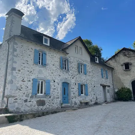 Κατάλυμα σε φάρμα Le Val Eveille 4 Etoiles - Maison De Maitre De 1773 Arudy