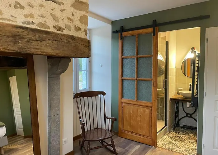 Le Val Eveille 4 Etoiles - Maison De Maitre De 1773 Κατάλυμα σε φάρμα Arudy