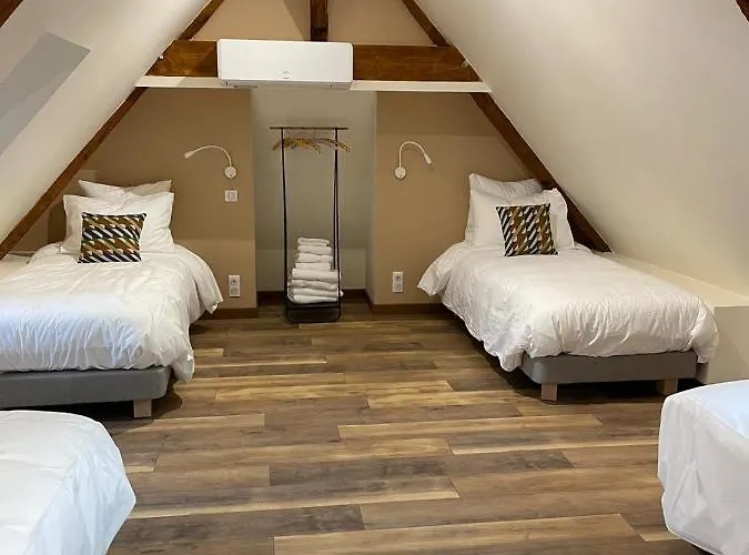 Κατάλυμα σε φάρμα Le Val Eveille 4 Etoiles - Maison De Maitre De 1773 *