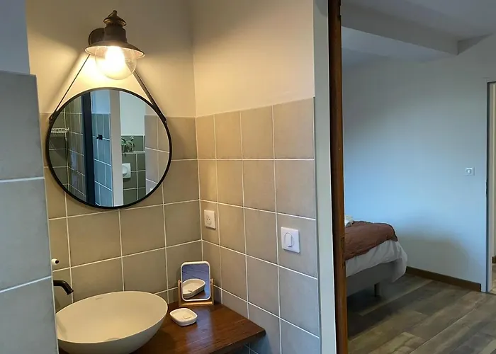 Le Val Eveille 4 Etoiles - Maison De Maitre De 1773 Arudy