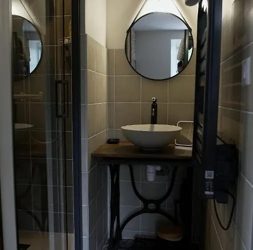 Le Val Eveille 4 Etoiles - Maison De Maitre De 1773 Farma Arudy