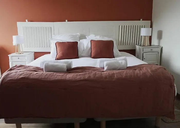 Le Val Eveille 4 Etoiles - Maison De Maitre De 1773 * Arudy