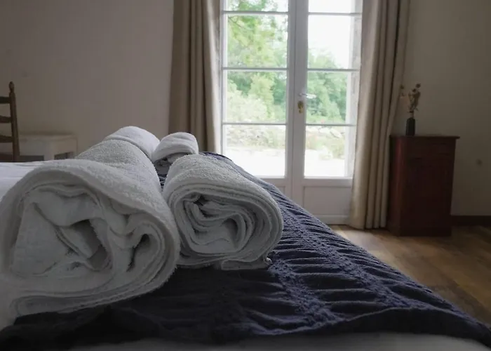 Le Val Eveille 4 Etoiles - Maison De Maitre De 1773 *