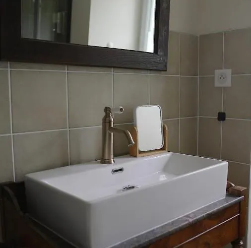 Le Val Eveille 4 Etoiles - Maison De Maitre De 1773 Arudy